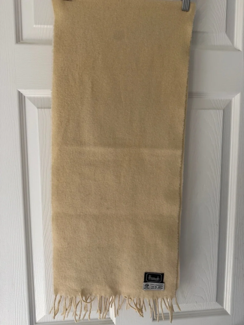 Vintage Harrods Knightsbridge 100% Lambswool Scarf – Made in Scotland – Ivory